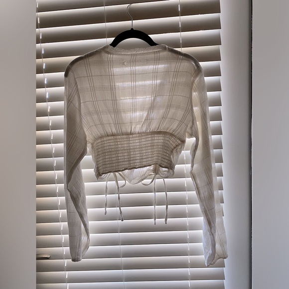 White Ruched Crop Top - Picture 3 of 3